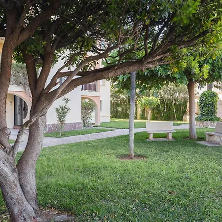 Golden Park * Дения